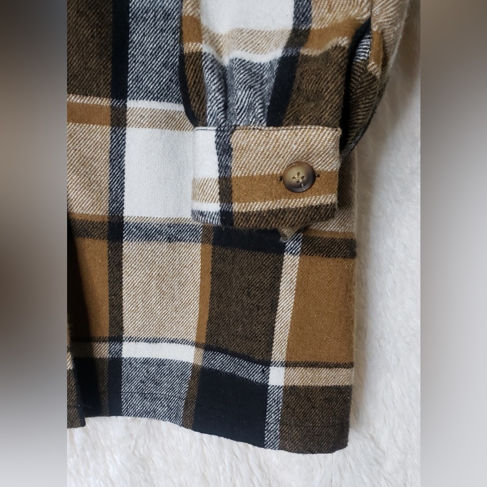 SHEIN Women’s Checkered Shirt Jacket in Black, Brown, and White Size XL - Picture 5 of 8